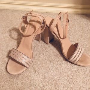 Block Heel nude/light pink with rhinestone detail